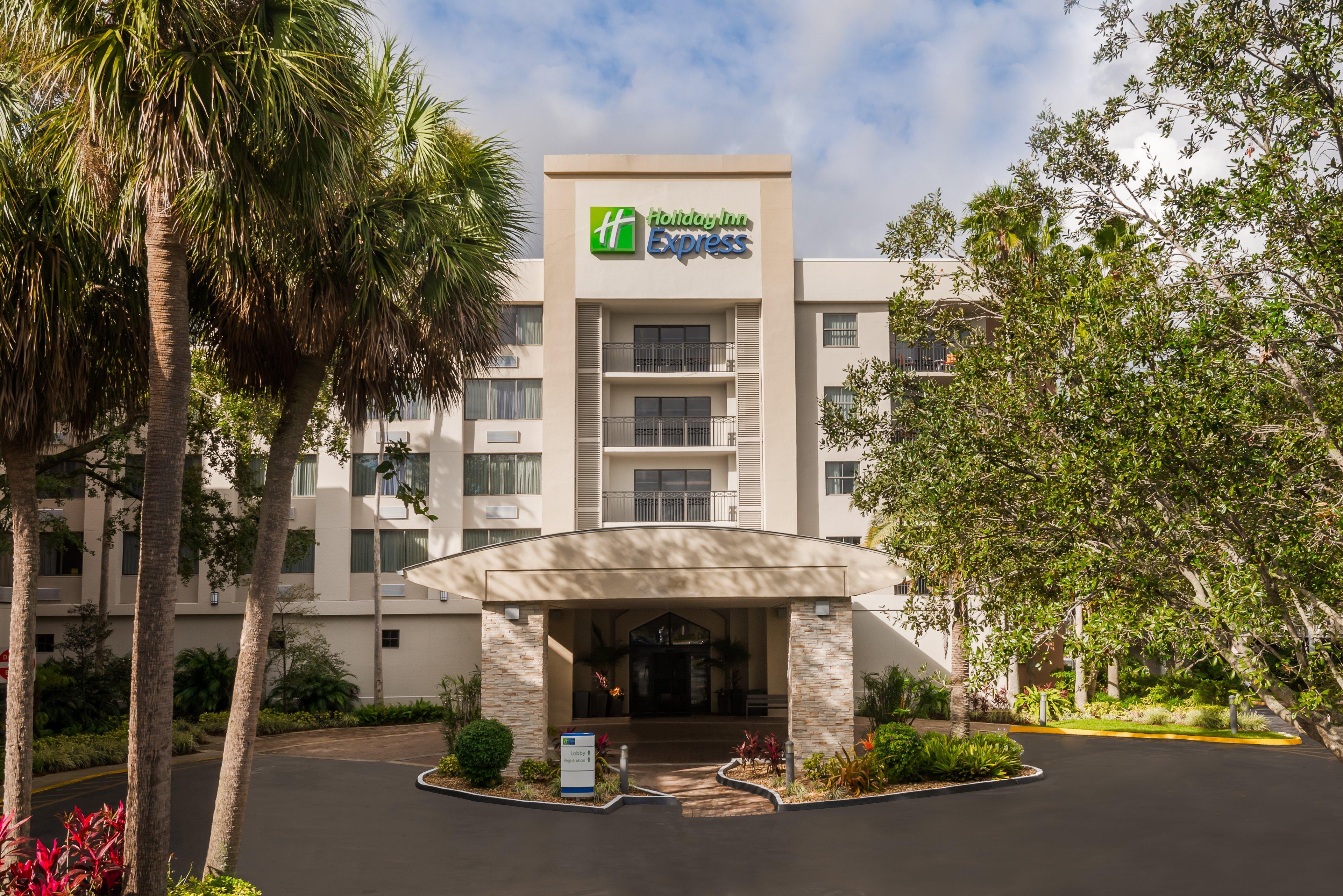 Holiday Inn Express Hotel & Suites Ft. Lauderdale-Plantation By Ihg מראה חיצוני תמונה