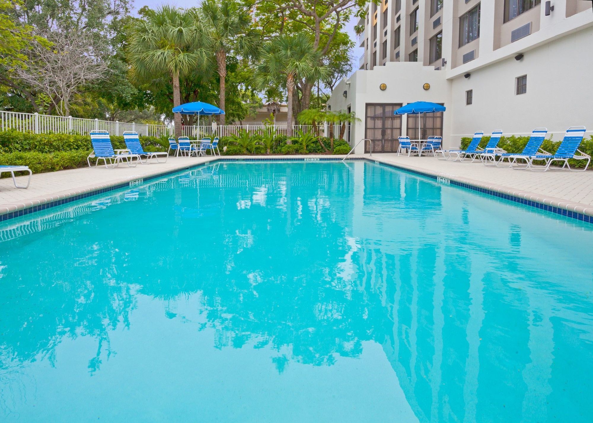 Holiday Inn Express Hotel & Suites Ft. Lauderdale-Plantation By Ihg מתקנים תמונה