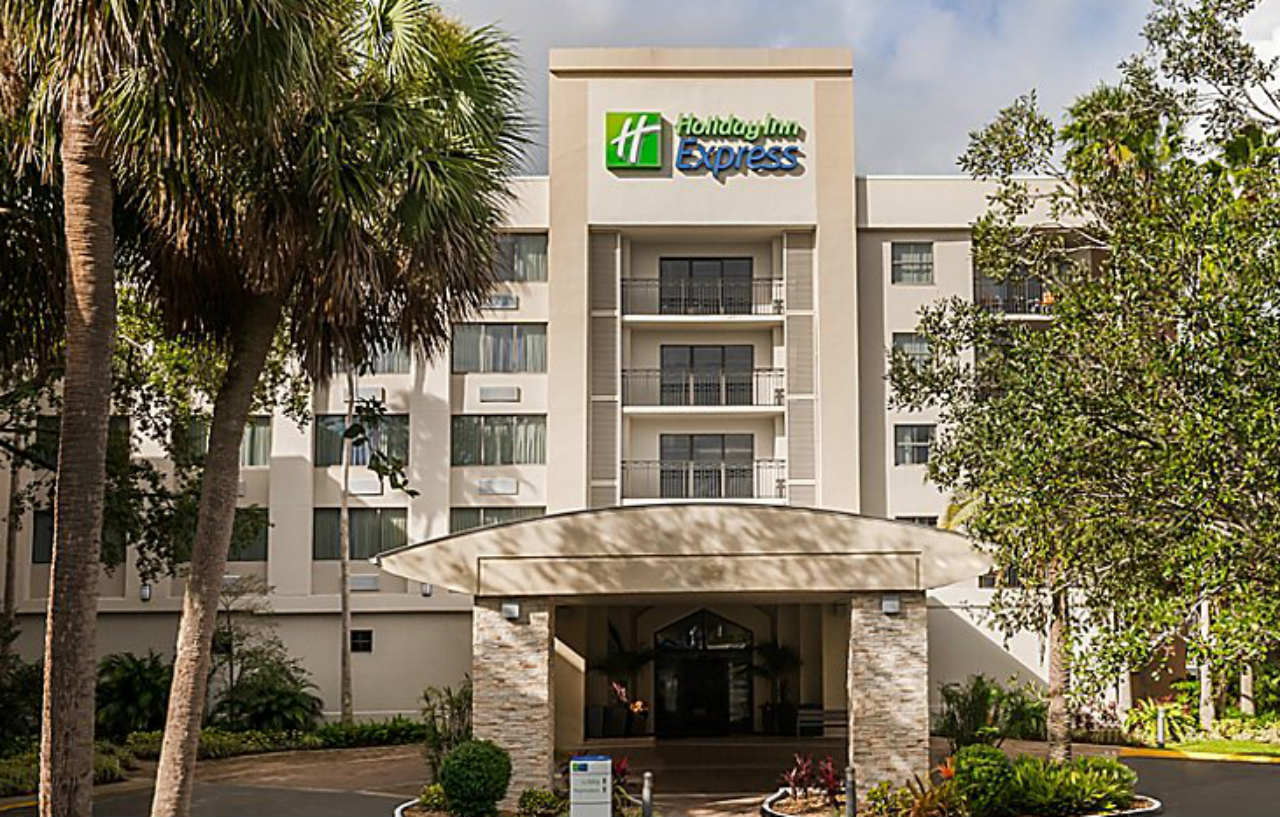 Holiday Inn Express Hotel & Suites Ft. Lauderdale-Plantation By Ihg מראה חיצוני תמונה